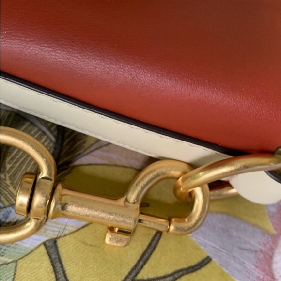 Tory Burch women bag purse EMERSON
MINI BUCKET
BAG - Picture 9 of 14